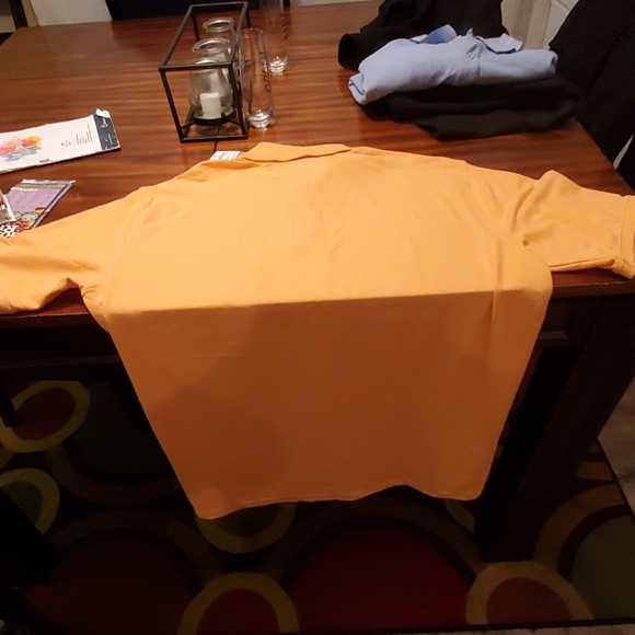 Shirt - Picture 2 of 2